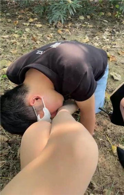 【Alice】姐妹花户外诱导司机做狗【双视角完整版】_HD绳艺资源