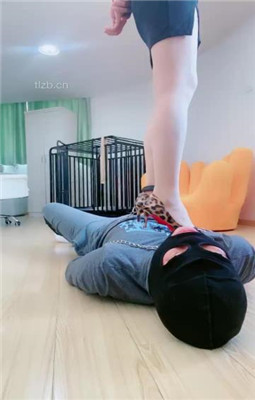 图片[15]_【缘彼大大】高跟肉丝踩狗/跪舔/圈养狗笼_HD绳艺资源