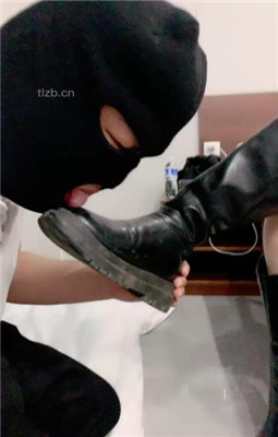 图片[3]_【六酱】狗儿子伺候-骑马/耳光/舔脏鞋底_HD绳艺资源