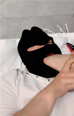 图片[15]_【六酱】高跟肉丝脚裸足踩脚垫_HD绳艺资源