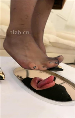 图片[17]_【辣姐】狗链遛狗/耳光/头顶短靴/玩狗舌_HD绳艺资源