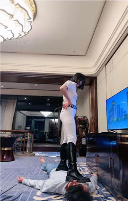 图片[16]_【简一】马术女教练-骑马爬行/训练/转胯/闻舔臭脚丫_HD绳艺资源