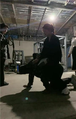 图片[3]_【宸宸】户外库房三主囚禁暴打-下【三视角版】_HD绳艺资源