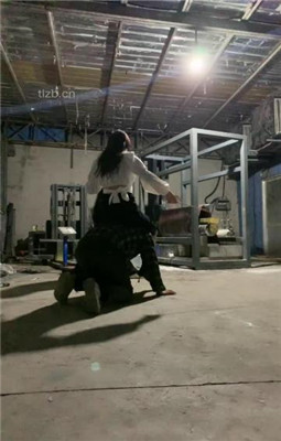 图片[6]_【宸宸】户外库房三主囚禁暴打-下【三视角版】_HD绳艺资源