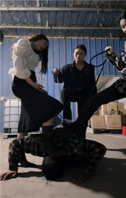 图片[9]_【宸宸】户外库房三主囚禁暴打-上【三视角版】_HD绳艺资源