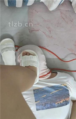 图片[18]_【珈瑶】白袜脏鞋气味控制/镜前虐狗/舔拖鞋_HD绳艺资源