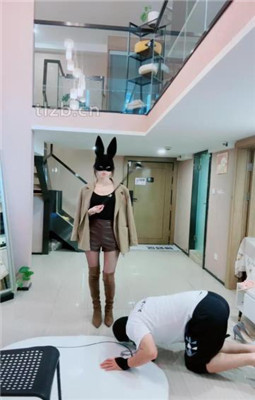 图片[5]_【陈莹斯】嘴叼高跟/人体衣架/骑马爬行/碾压踩狗爪_HD绳艺资源