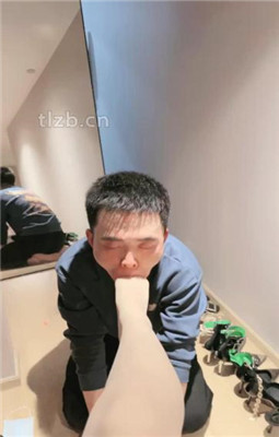 图片[5]_【时安】肉丝脚狂舔/踩踏碾压/手铐绳艺技巧_HD绳艺资源