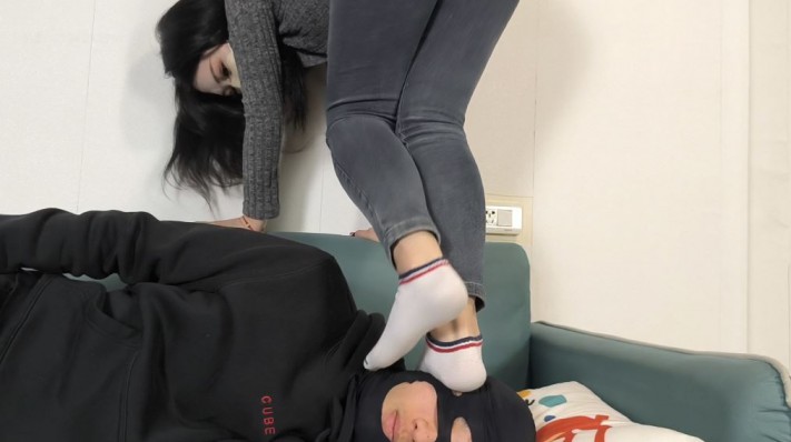 图片[4]_【女神学院·稚主kk】棉袜牛仔裤艺术训练_HD绳艺资源