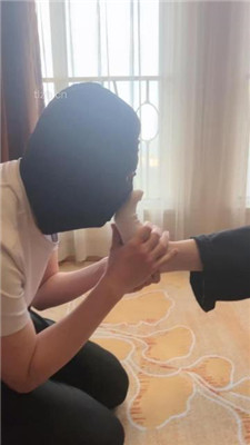 图片[10]_【筱月】加官窒息-高跟碾/运动鞋踩踏/深喉闻原味_HD绳艺资源