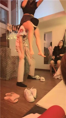 图片[14]_【御萝刑】4S-素人主绳艺技巧调-训练闻脚/踩踏骑脖_HD绳艺资源