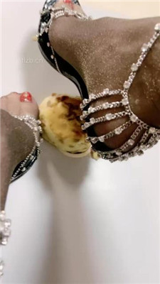 图片[3]_【茹雪】艺术踩虐木乃伊狗奴【上】_HD绳艺资源