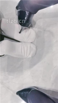 图片[13]_【小羊】母畜-狗链转胯遛狗/闻舔黑丝_HD绳艺资源