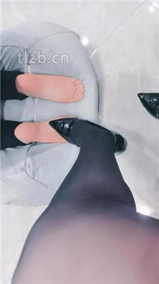 图片[14]_【小羊】母畜-狗链转胯遛狗/闻舔黑丝_HD绳艺资源