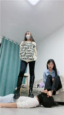 图片[20]_【心动茜茜】双S-高跟-长靴虐-踢踹胯下辱/臭脚捂脸【双视角版】_HD绳艺资源