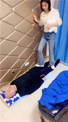 图片[20]_【冷鸢大大】舔脏鞋闻白袜/虐乳/耳光/踩踏_HD绳艺资源