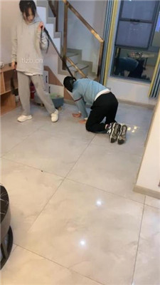 图片[8]_【乔妹】运动鞋白袜踩地毯狗/虐乳/训练_HD绳艺资源