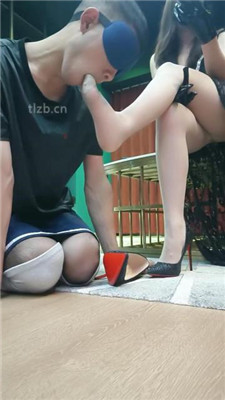 图片[15]_【咩祖】高跟美腿的脚下奴_HD绳艺资源