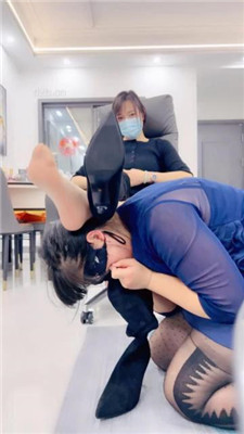 图片[14]_【丹祖宗】长靴S脚下的母畜-吃厕纸耳光抽_HD绳艺资源