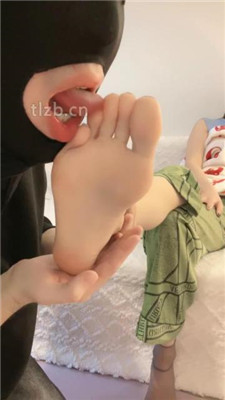 图片[8]_【苒溪】睡梦中偷舔主人的脚被教训_HD绳艺资源