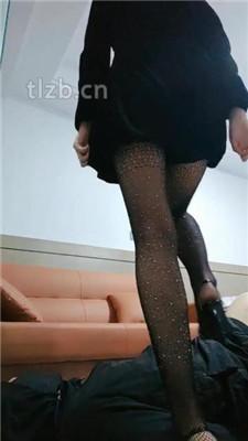 图片[8]_【沉鱼圣上】裸足插嘴/高跟黑丝踩/艺术绳艺技巧跪拜/揪耳朵_HD绳艺资源