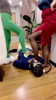 图片[13]_【梓夫人】双S-带素人姐妹一起骑马/藤条抽_HD绳艺资源