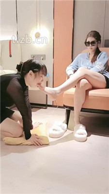 图片[2]_【言初】母畜-下跪品尝原味裸足_HD绳艺资源