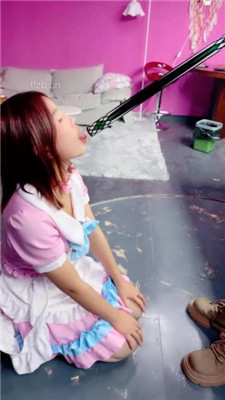 图片[3]_【惠子大大】母畜-舔裸足-脚耳光-球杆插嘴-口水_HD绳艺资源