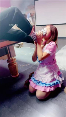 图片[12]_【惠子大大】母畜-舔裸足-脚耳光-球杆插嘴-口水_HD绳艺资源