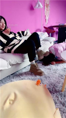 图片[16]_【惠子大大】母畜-舔裸足-脚耳光-球杆插嘴-口水_HD绳艺资源