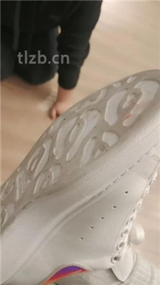 图片[7]_【昭玥】转胯/全体重踩踏/舔脏鞋-小白鞋棉袜_HD绳艺资源