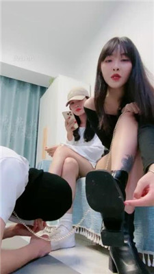 【汐月】双S-虐乳/人肉座椅/短靴踩狗头/闻白袜【双视角版】_HD绳艺资源