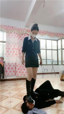 图片[13]_【小九】被抓奸现场-踩狗爪-衣架抽打/跪地求饶_HD绳艺资源