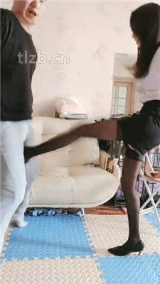 【重庆男神】最美金融白领虐狗-超诱惑刑虐_HD绳艺资源