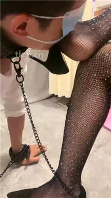 【木子大大】美容院技师黑网袜高跟虐奴_HD绳艺资源