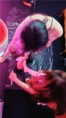 图片[14]_【慧慧公主】双S-高跟踩踏/藤条重度抽【完整版】_HD绳艺资源