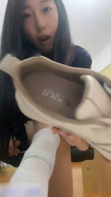 图片[1]_【第一视角】腹黑美少女西怡无底线羞辱合集3（重口） bf32721_HD绳艺资源