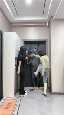 【鱼糯糯】双S-吊绑贱奴疯狂虐打/揪耳骑脖/转胯/耳光裸足插嘴 bf36947_HD绳艺资源