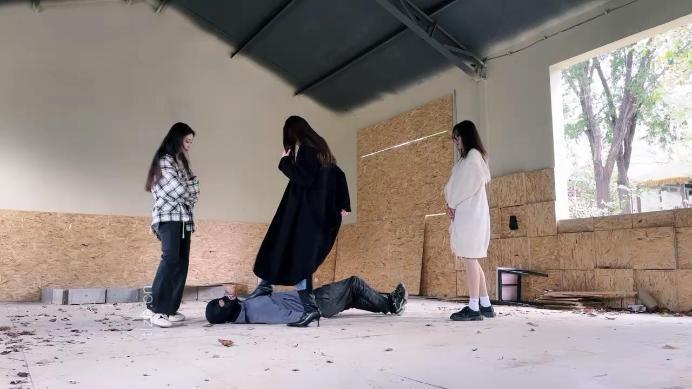 图片[5]_【宸宸】三S废弃厂房-高难度挑战踢踹/踩踏【双视角版】_HD绳艺资源