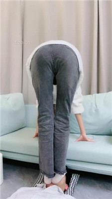 图片[15]_【术术】腿绞窒息/踩踏/原味白袜辱/踢踹/裸足踩狗脸_HD绳艺资源