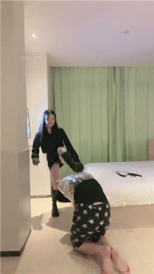 图片[3]_【清禾】保鲜膜窒息-训练踩踏耳光-人体烟灰缸_HD绳艺资源