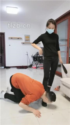 【凌儿女神】原味泡面/舔脏靴底/闻黑棉袜/提档_HD绳艺资源