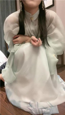 图片[9]_【漫漫】汉服女神-沉浸式踩踏辱_HD绳艺资源