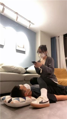 【小乔】JK萝莉主白袜裸足玩贱奴【下】_HD绳艺资源