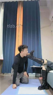 图片[12]_【不期而遇】牛仔裤臀下羞辱-圣水-闻超臭白袜-踩踏_HD绳艺资源