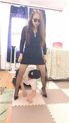 【平凡】黑丝高跟玩宠物奴_HD绳艺资源