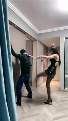 图片[11]_【cc.s】黑丝高跟-全体重踩踏-重度训练_HD绳艺资源