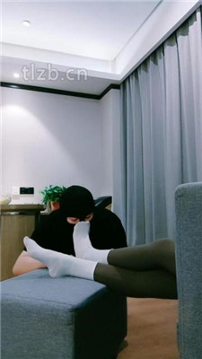 图片[6]_【护短S】跪舔小白鞋白袜/踩踏香蕉喂食_HD绳艺资源