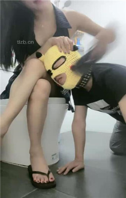 图片[7]_【漫漫】爬进来卫生巾侍奉主人_HD绳艺资源