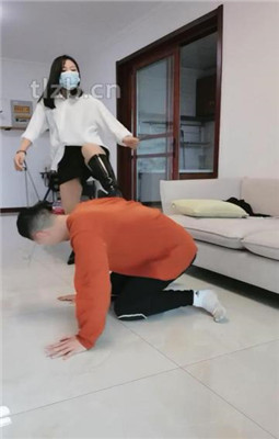 图片[2]_【凌儿女神】恋足的畜生-训练/sp/踢踹_HD绳艺资源